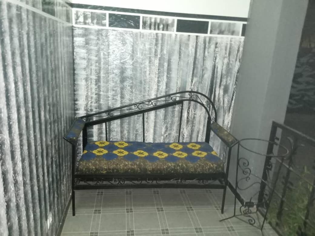 Appartamento Ker Adja Ziguinchor Esterno foto