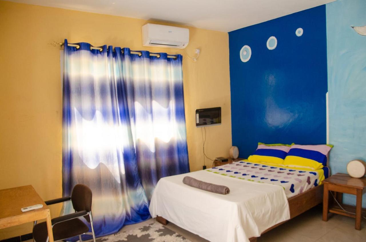Appartamento Ker Adja Ziguinchor Esterno foto